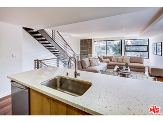 1410 Innes Place Venice, CA 90291 - Photo 11 of 23