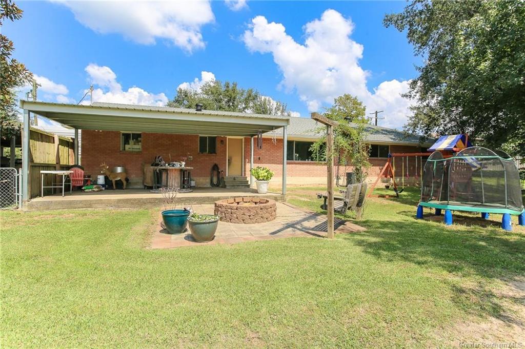 1139 Green Road Lake Charles, LA 70611 - Photo 4 of 24 Gallery Image 4