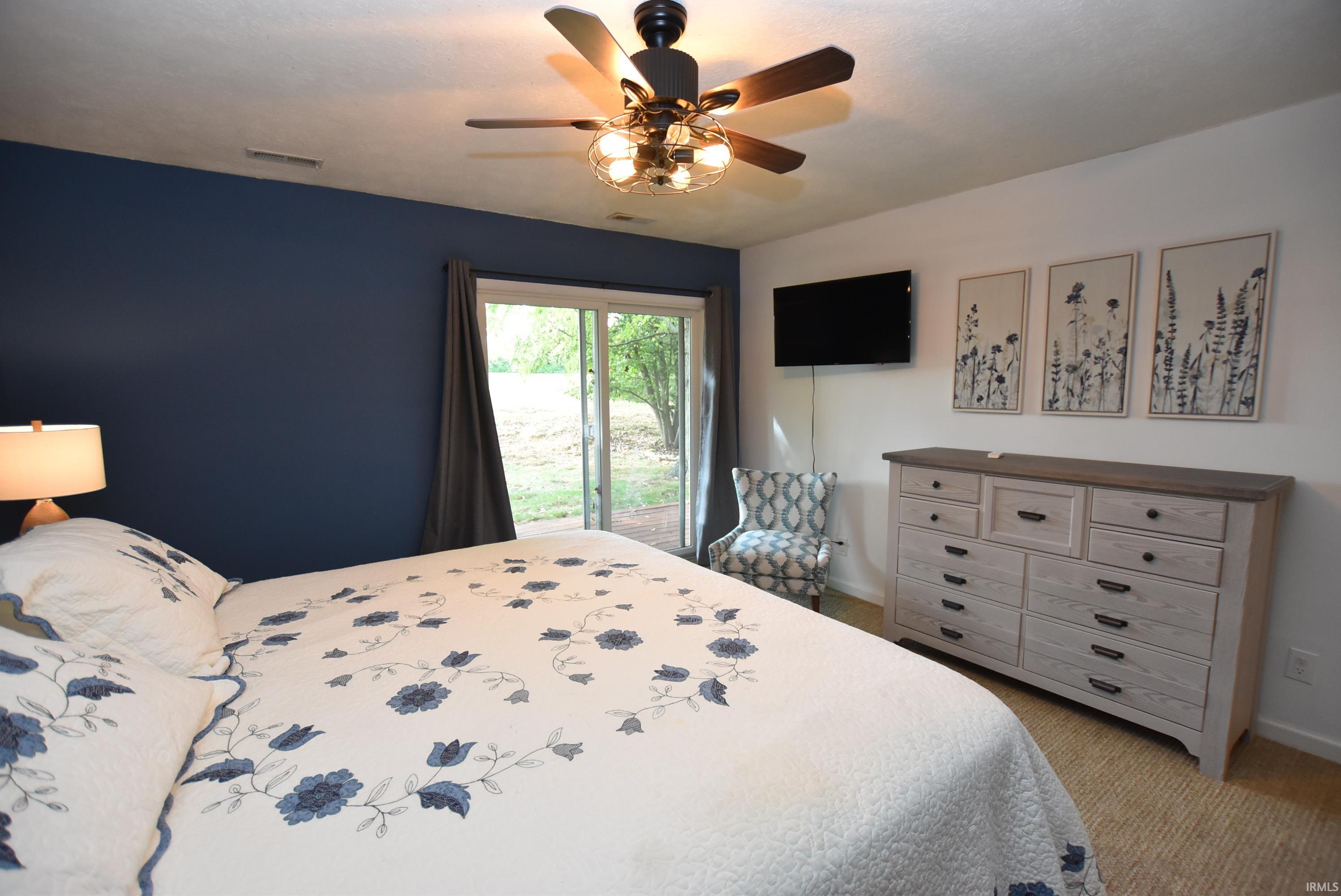 9136 Greenridge Lane Bloomington, IN 47401 - Photo 12 of 24