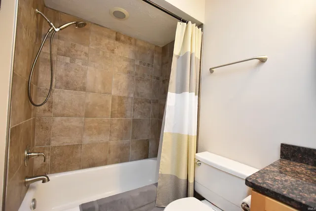 $279,900 | 9136 Greenridge Lane, Bloomington, IN 47401