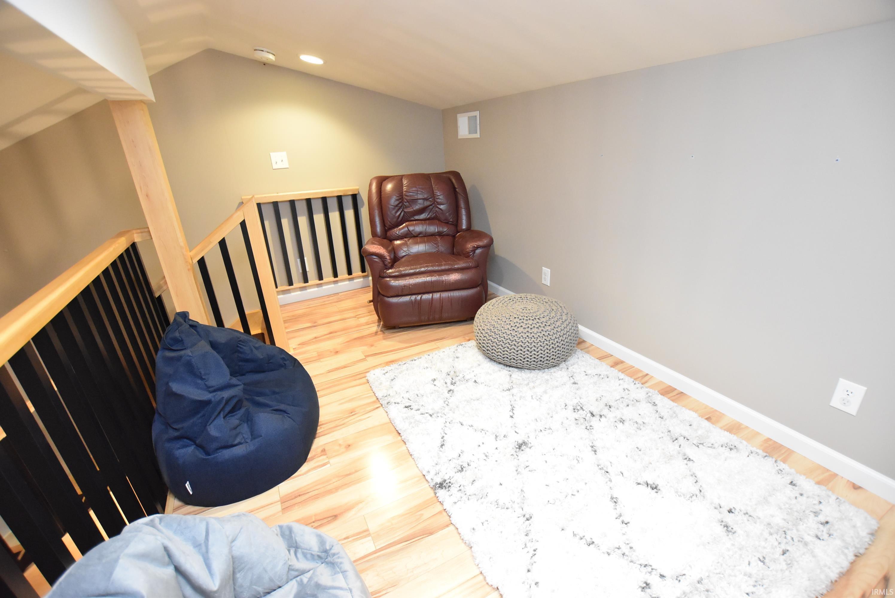 9136 Greenridge Lane Bloomington, IN 47401 - Photo 20 of 24