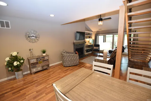 $279,900 | 9136 Greenridge Lane, Bloomington, IN 47401