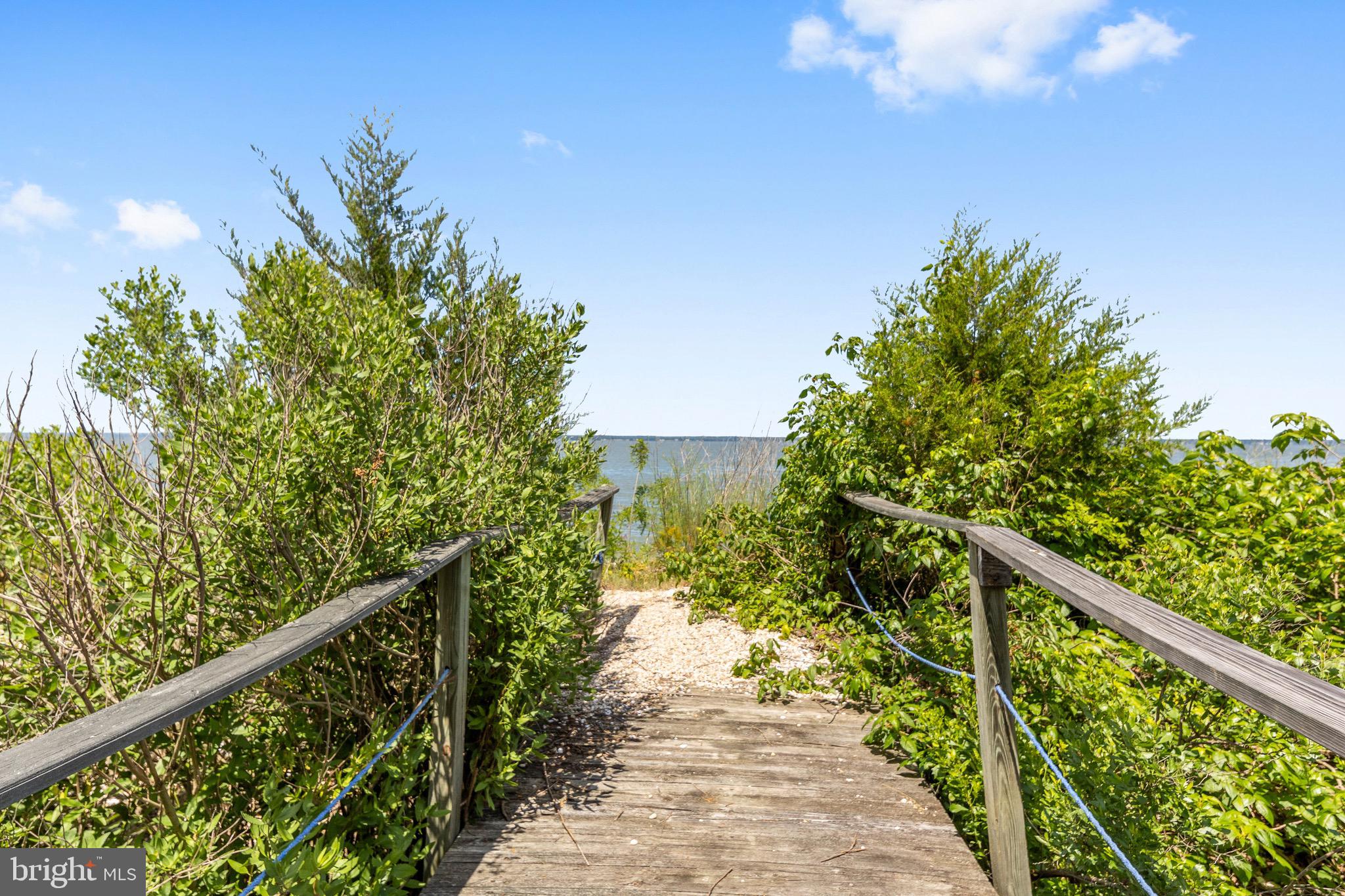 20947 Ridge Road Colonial Beach, VA 22443 - Photo 48 of 65 Walkway