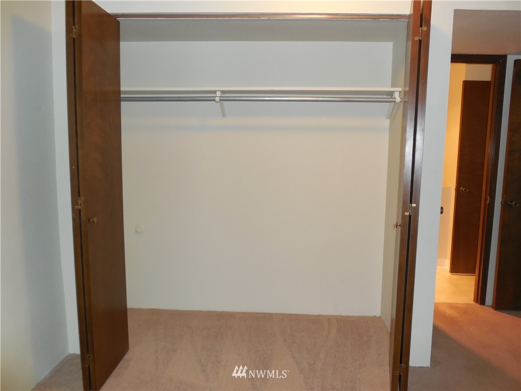 707 Sheridan Road, Unit A&B Bremerton, WA 98310 - Photo 8 of 12 a view of closet