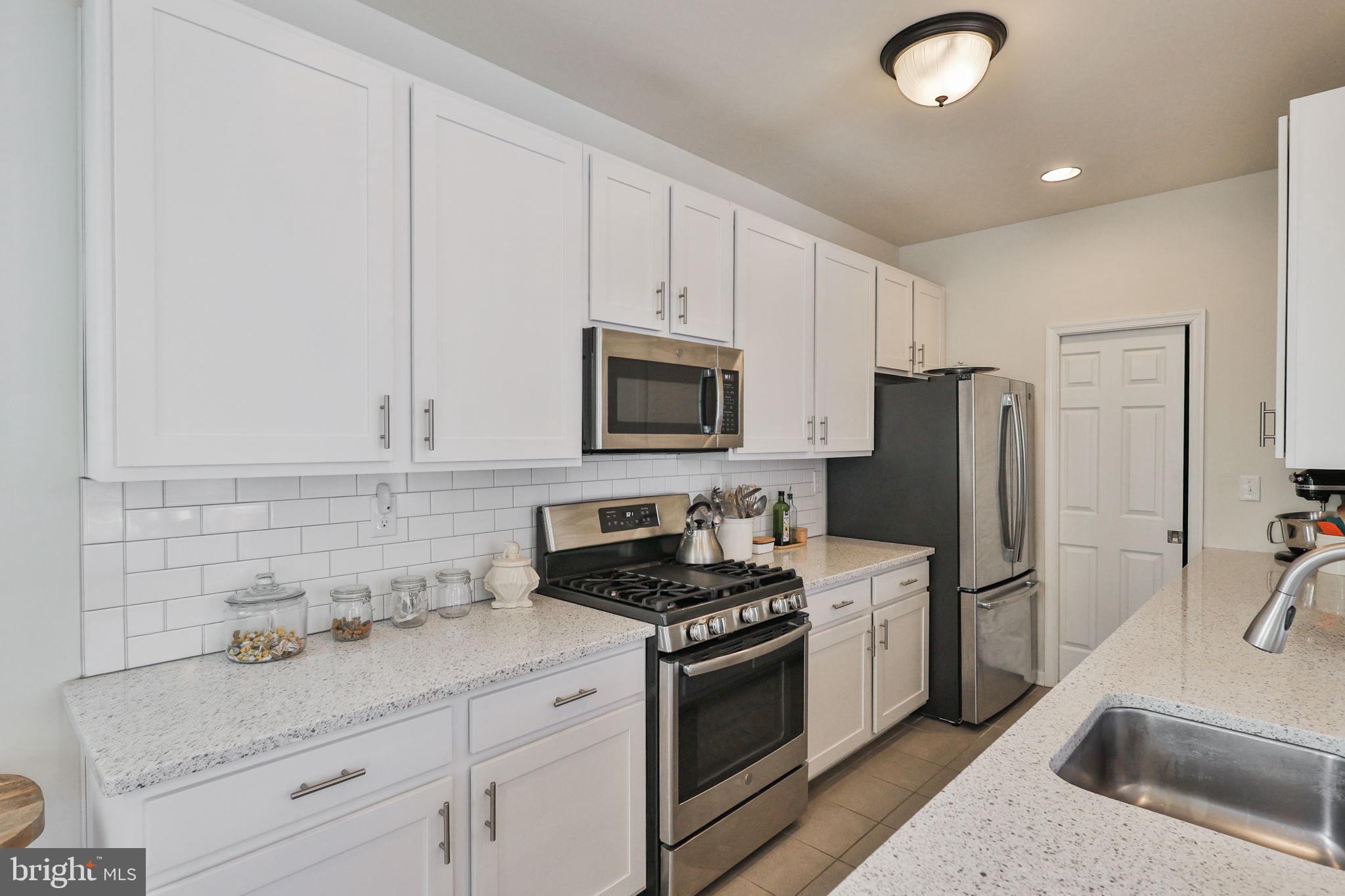 3868 Mink Road Emmaus, PA 18049 - Photo 12 of 34