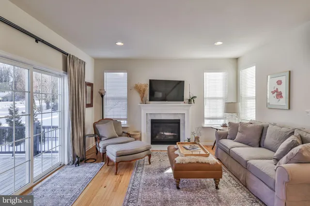 $460,500 | 3868 Mink Road, Emmaus, PA 18049