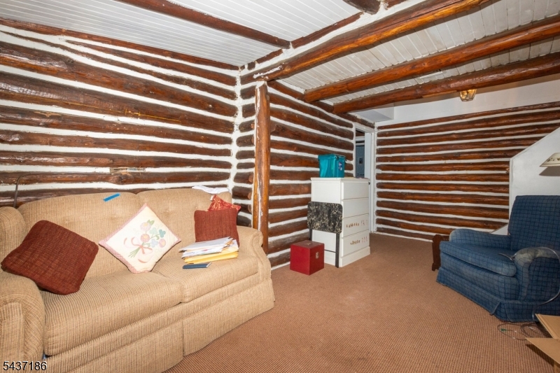 139 Mohawk Trail Wayne, NJ 07470 - Photo 14 of 26