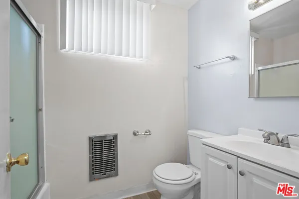 $1,495 | 115 North Oak Street, Unit 29, Inglewood, CA 90301