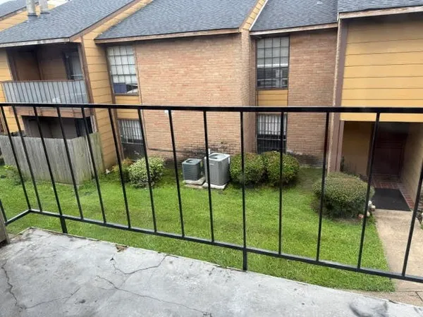 $79,000 | 9090 South Braeswood Boulevard, Unit 48, Houston, TX 77074
