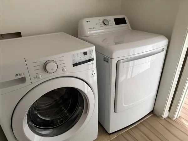 $79,000 | 9090 South Braeswood Boulevard, Unit 48, Houston, TX 77074