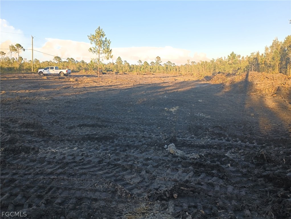 32846 Oil Well Road Punta Gorda, FL 33955 - Photo 6 of 8 a view of an ocean and a mountain