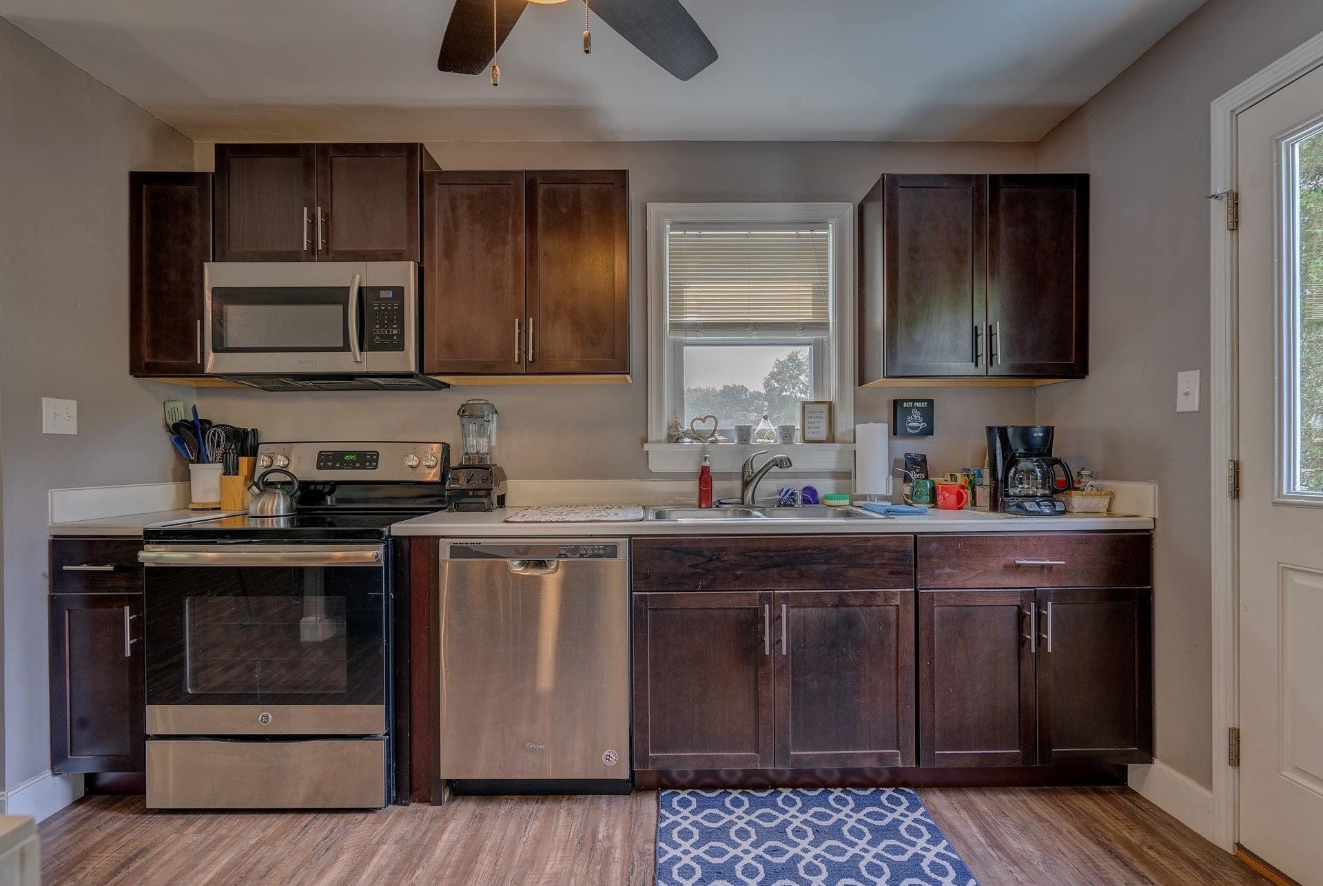2829 Tillett Road Southwest Roanoke, VA 24015 - Photo 11 of 31 011-314600-DSC03553_4_5_7791246