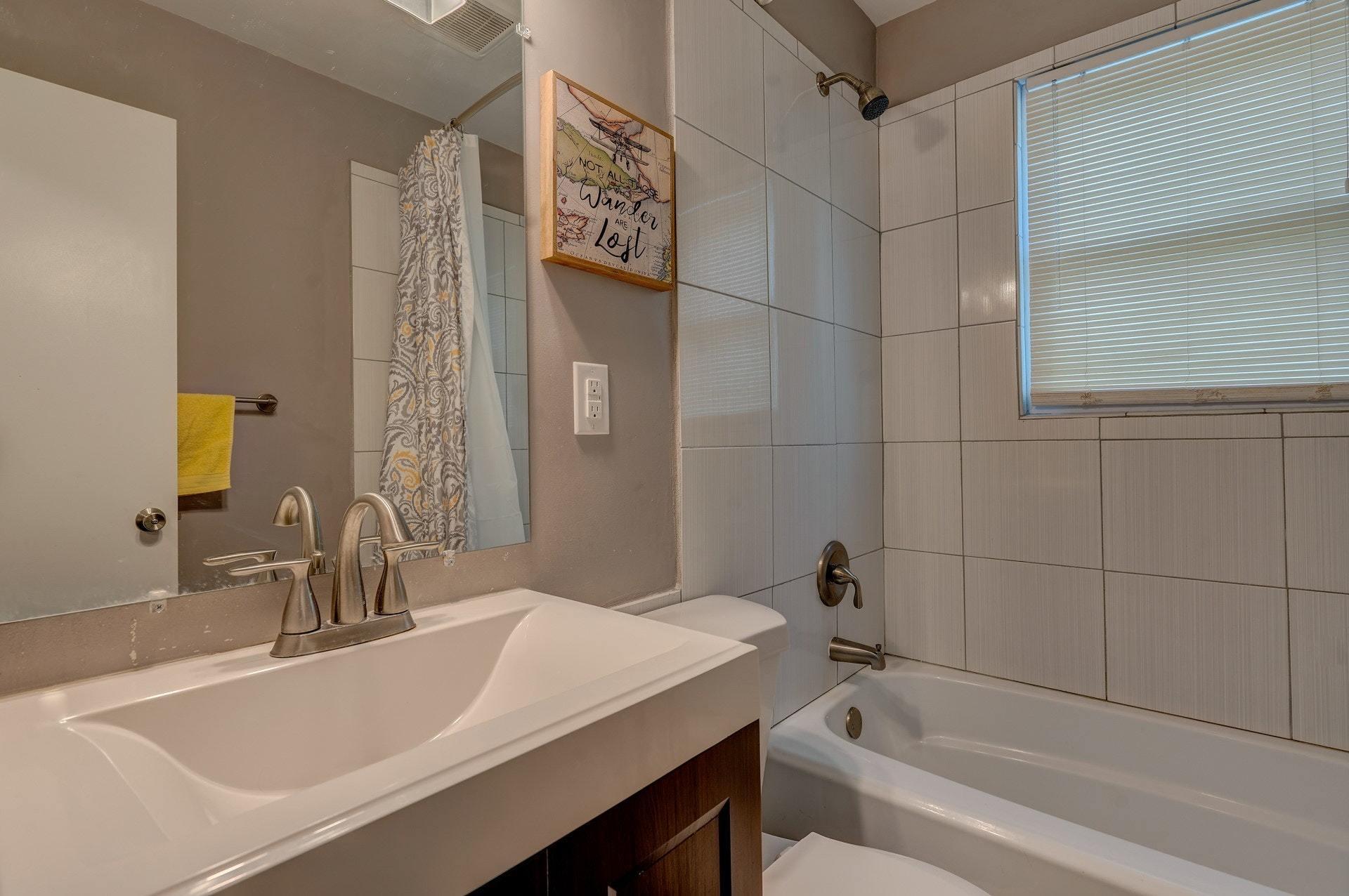 2829 Tillett Road Southwest Roanoke, VA 24015 - Photo 17 of 31 017-314600-DSC03574_5_6_7791254