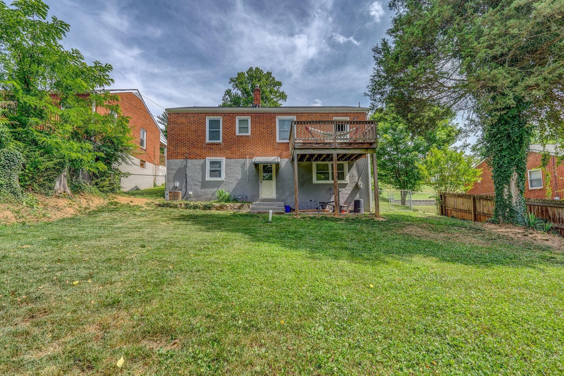 2829 Tillett Road Southwest Roanoke, VA 24015 - Photo 29 of 31 029-314600-DSC03616_7_8_7791271