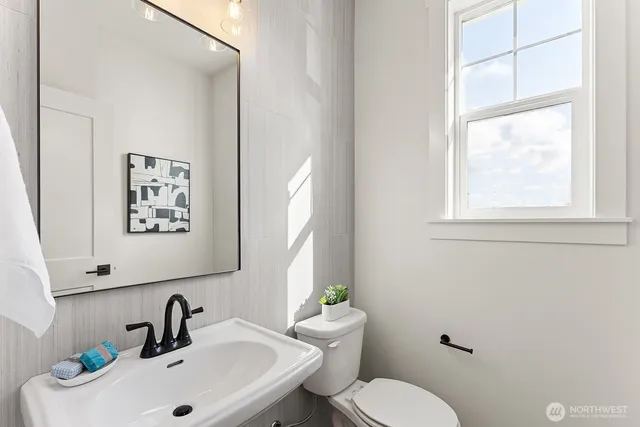 $1,644,990 | 8401 Northeast 156th (lot 1) Place, Kenmore, WA 98028