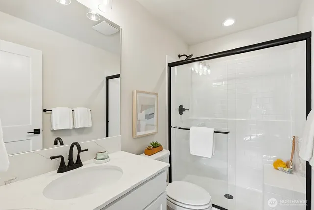 $1,644,990 | 8401 Northeast 156th (lot 1) Place, Kenmore, WA 98028