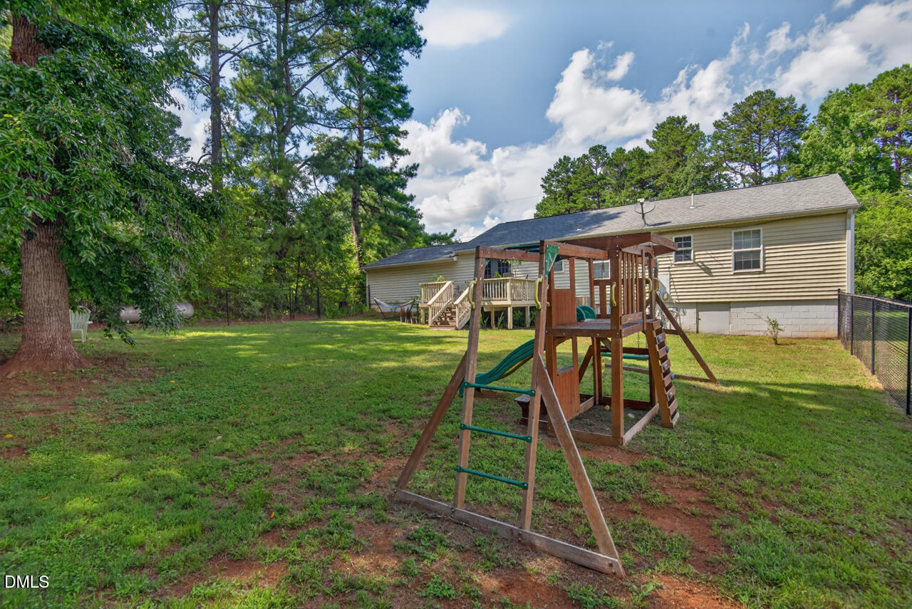 5758 Fancy Loop Road Graham, NC 27253 - Photo 34 of 40 49