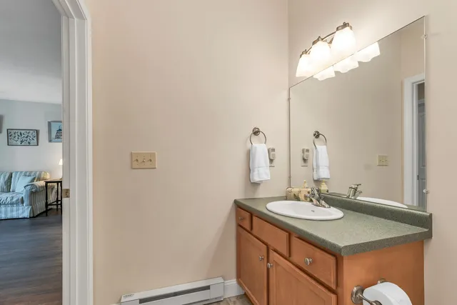 $495,000 | 4 Henry David Drive, Unit 203, Nashua, NH 03062