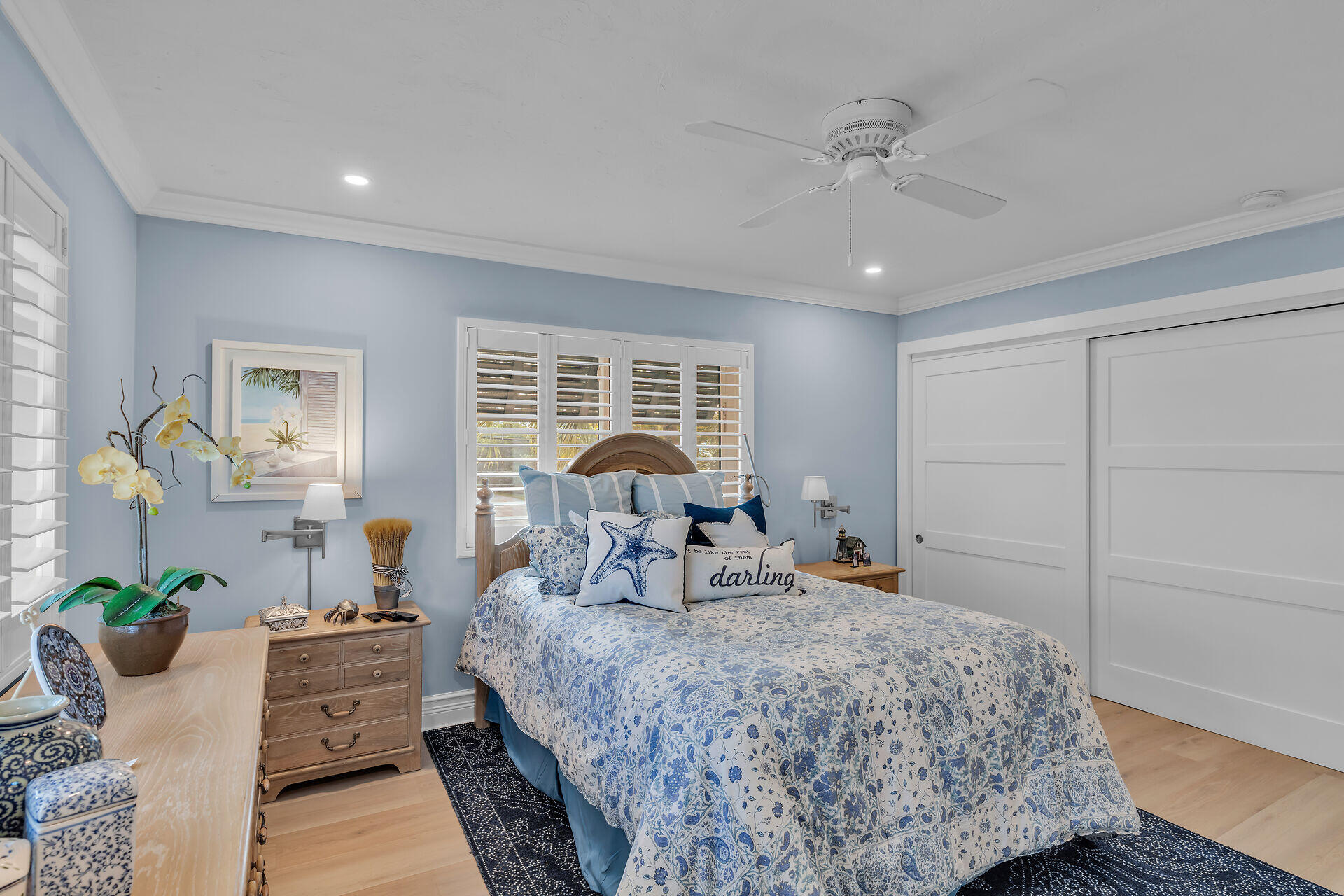 341 Sombrero Beach Road Marathon, FL 33050 - Photo 35 of 44 a bedroom with a large bed and a chandelier