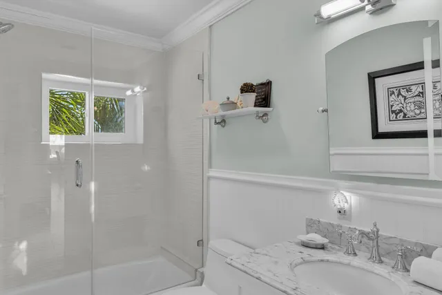 $1,899,999 | 341 Sombrero Beach Road, Marathon, FL 33050