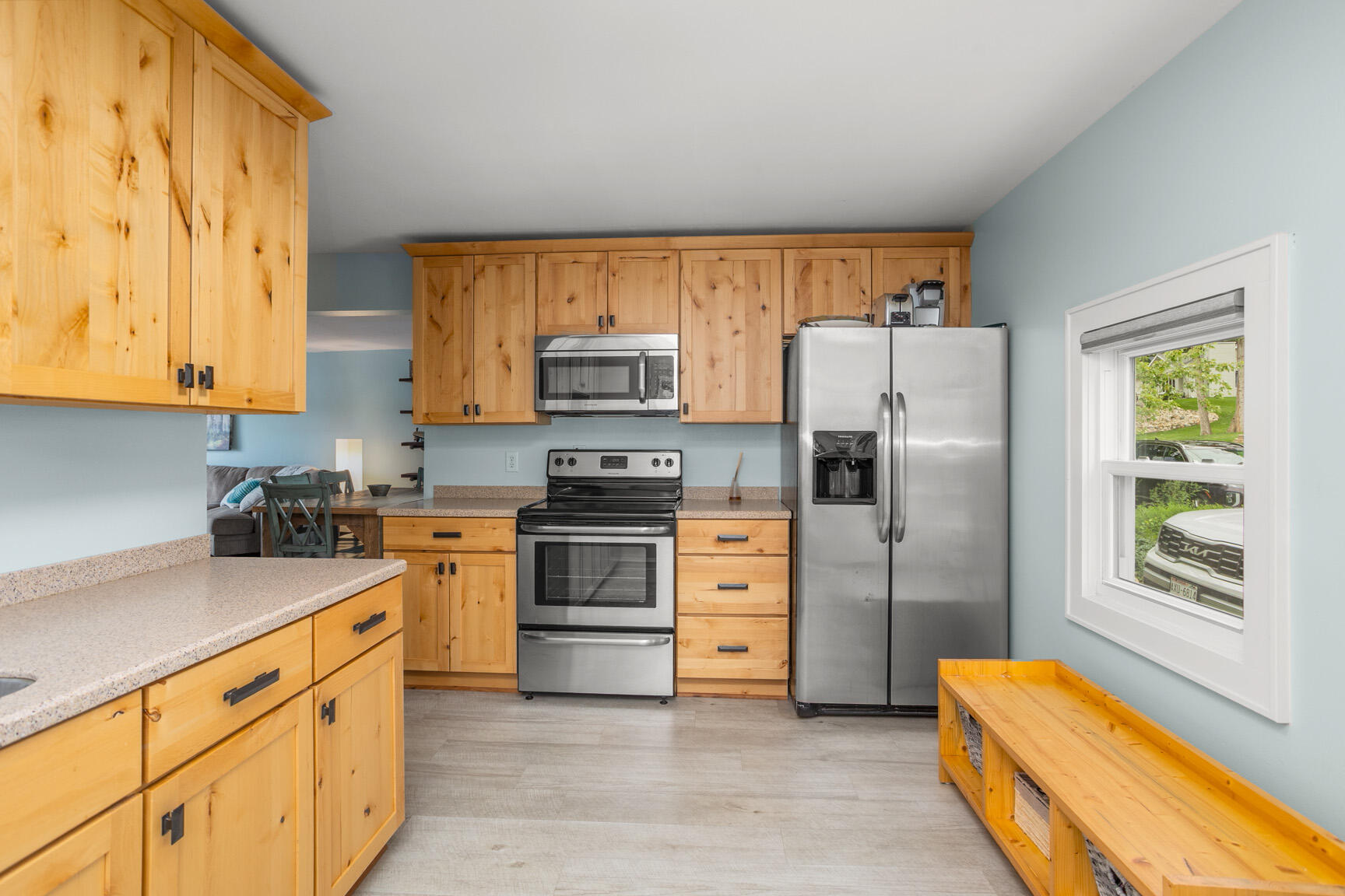 5638 West Peninsula Road Waterford, WI 53185 - Photo 17 of 70 nicely done kitchen