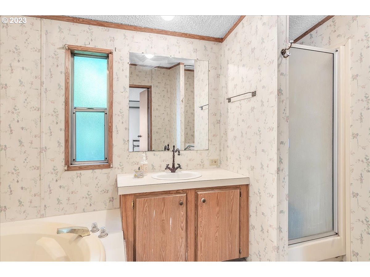 28396 Chapman Road Scappoose, OR 97056 - Photo 22 of 38 Gallery Image 22