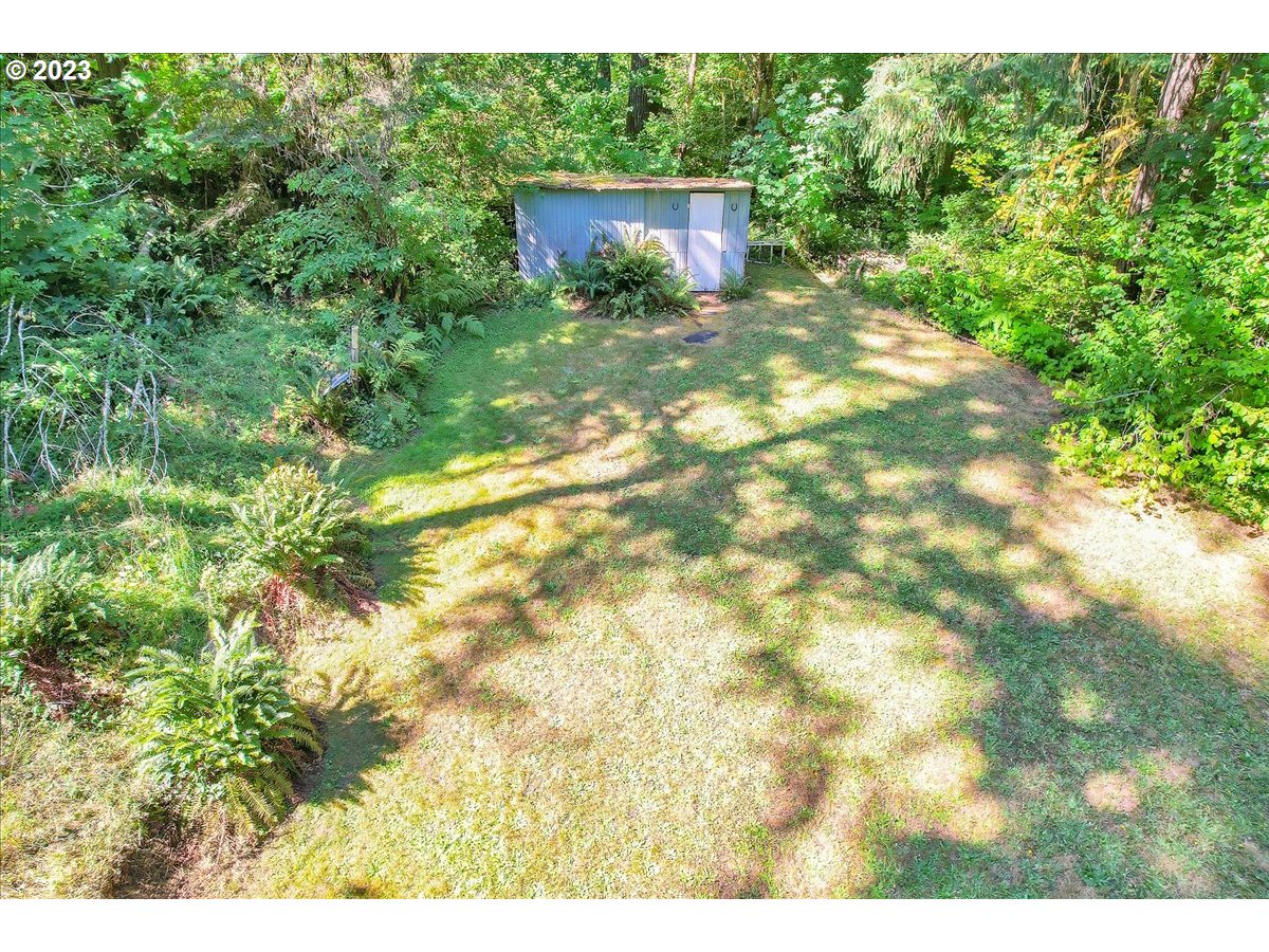 28396 Chapman Road Scappoose, OR 97056 - Photo 29 of 38 Gallery Image 29