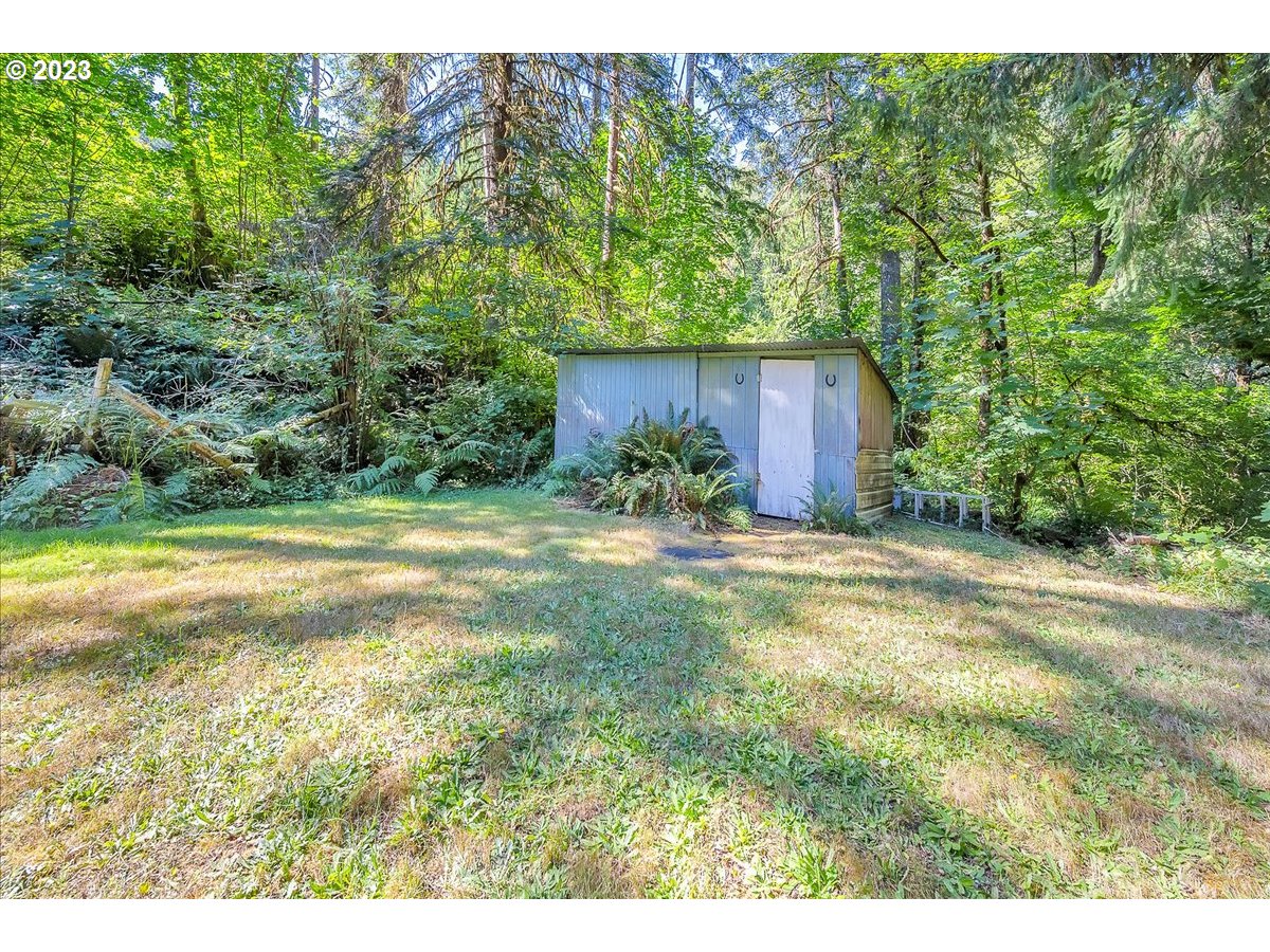 28396 Chapman Road Scappoose, OR 97056 - Photo 4 of 38 Gallery Image 4
