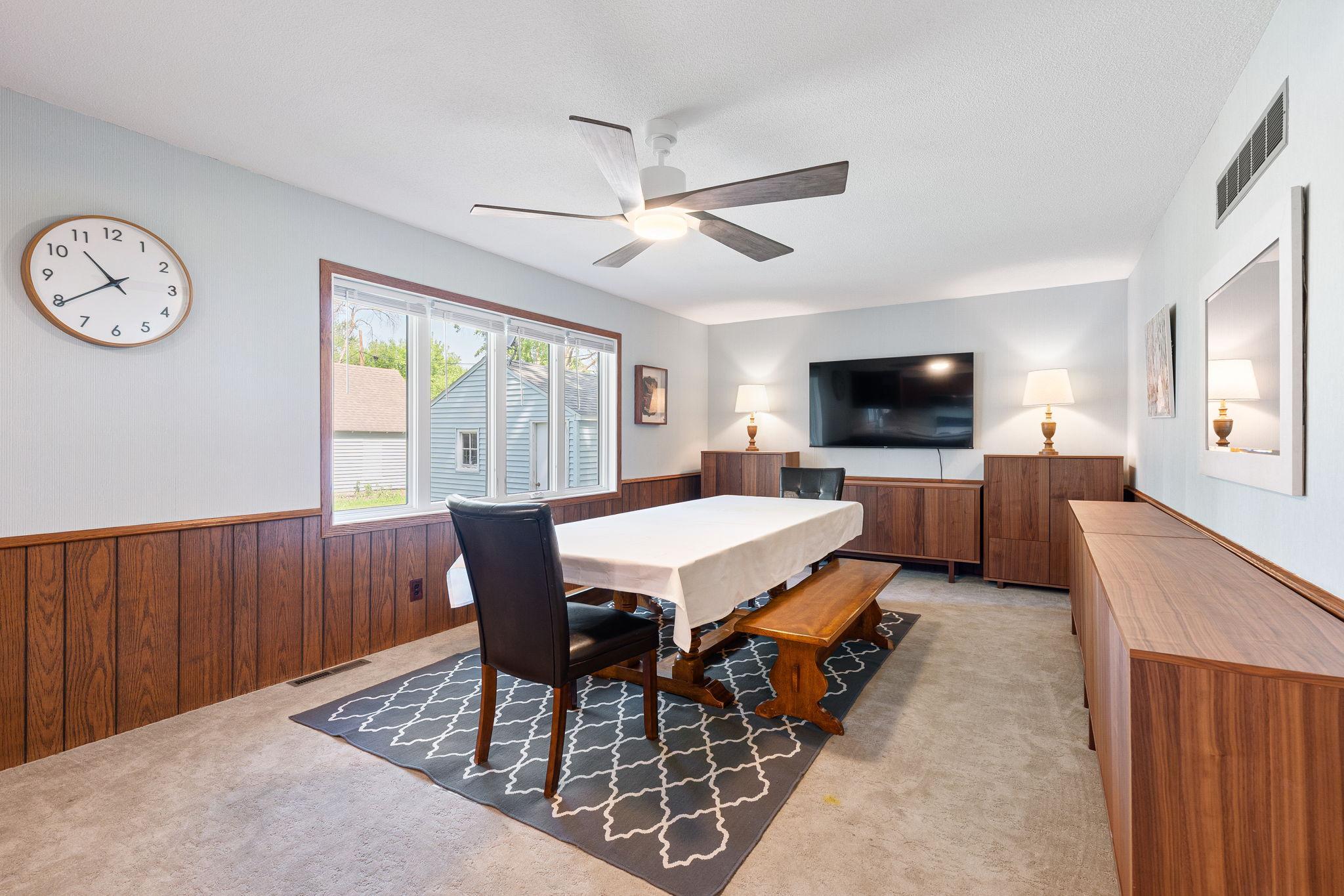 902 11th Avenue Southwest Austin, MN 55912 - Photo 15 of 40