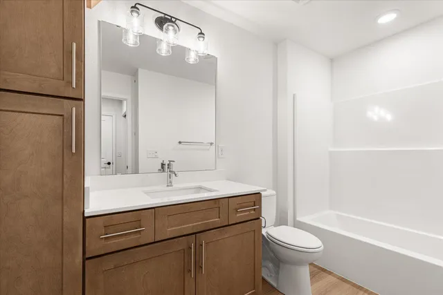 $399,900 | 512 Hunter Oaks Boulevard, Unit 901, Watertown, WI 53094