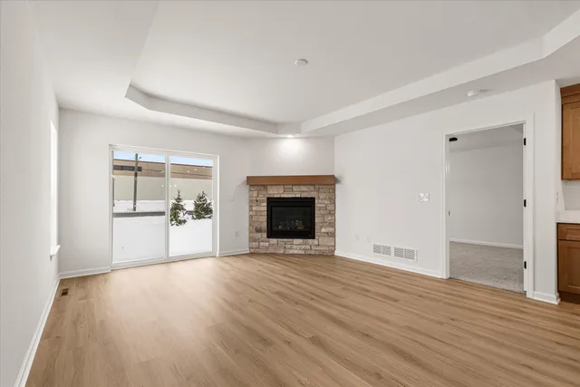 $399,900 | 512 Hunter Oaks Boulevard, Unit 901, Watertown, WI 53094