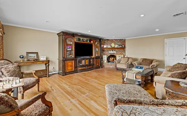 $2,200,000 | 3124 Shore Road, Bellmore, NY 11710