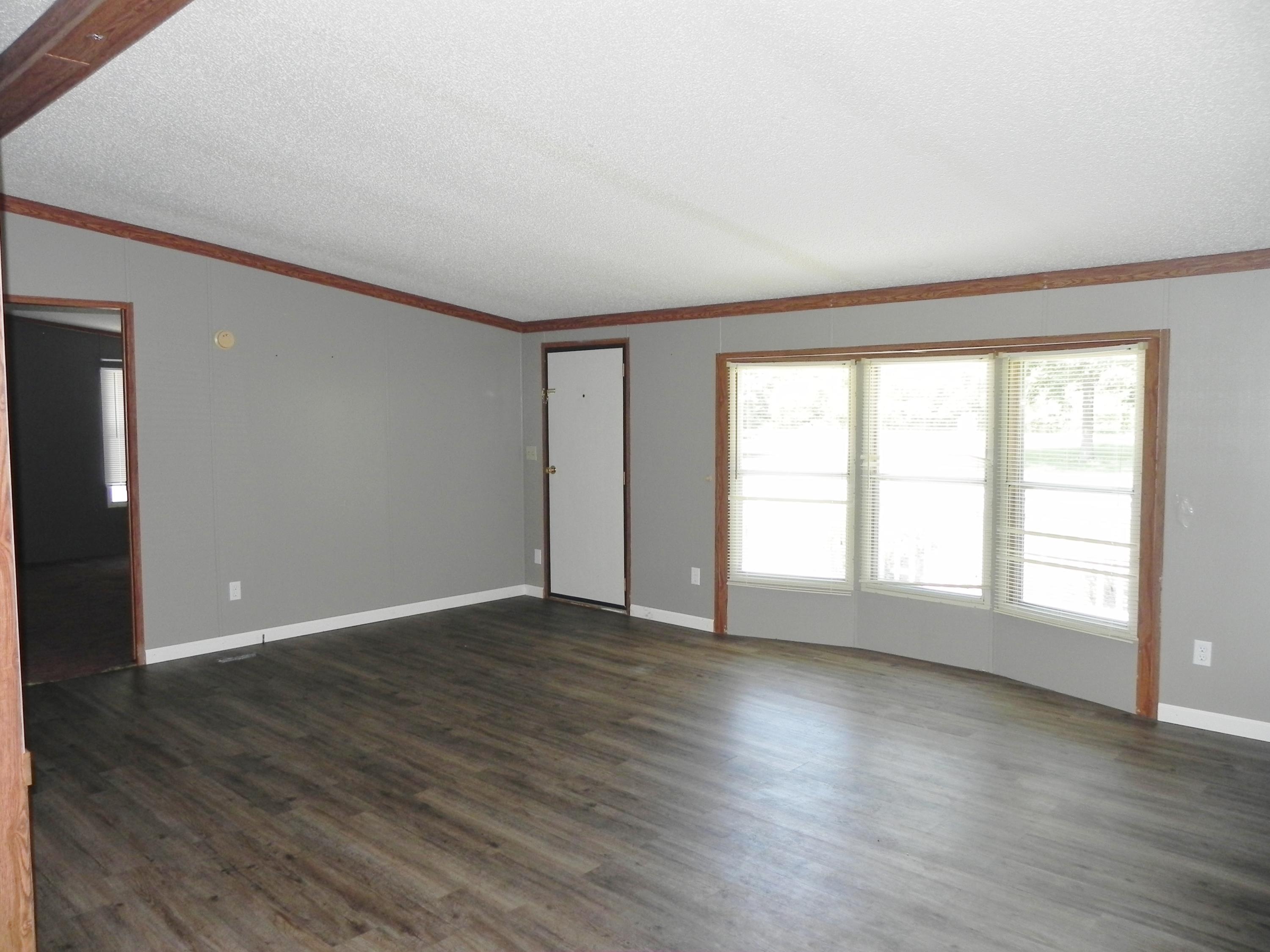 87550 Old Swamp Road Decatur, MI 49045 - Photo 4 of 25 DSCN8036