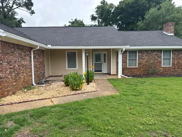 $2,150 | 50 Emory Street, Mary Esther, FL 32569