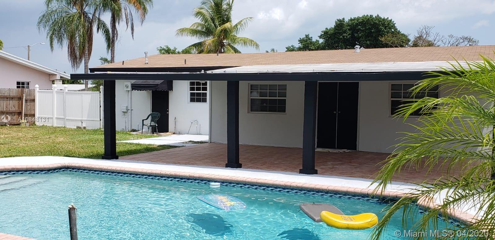 20600 Jacaranda Road Cutler Bay, FL 33189 - Photo 2 of 13 Gallery Image 2