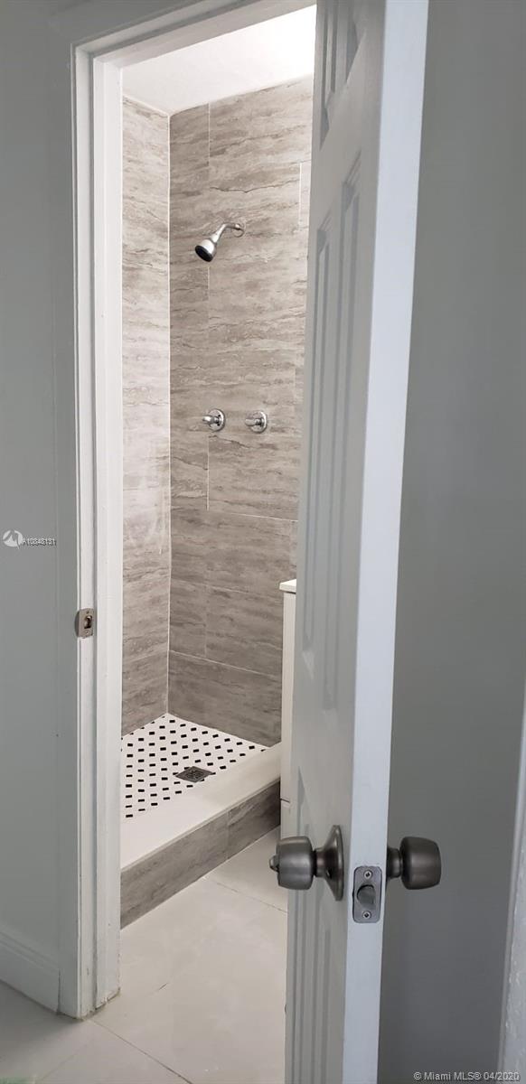 20600 Jacaranda Road Cutler Bay, FL 33189 - Photo 11 of 13 Gallery Image 11