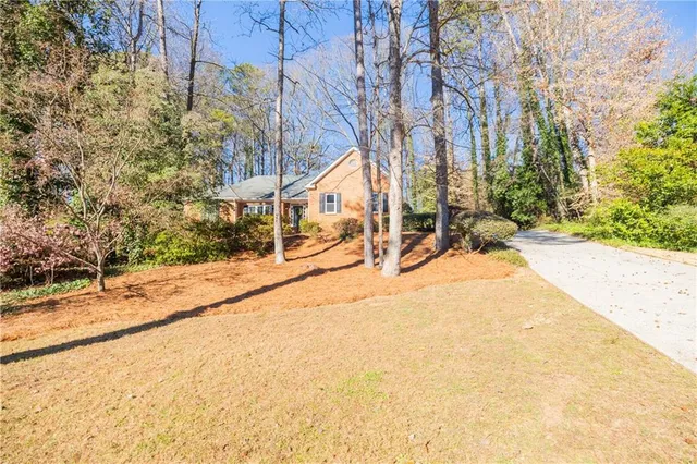 $950,000 | 1055 Downing Court Northeast, Marietta, GA 30068