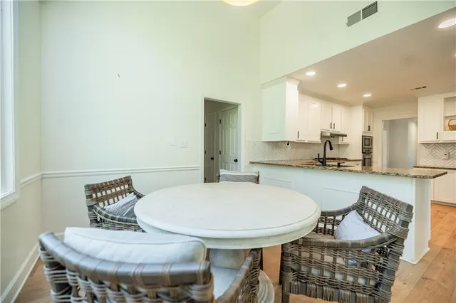 $950,000 | 1055 Downing Court Northeast, Marietta, GA 30068