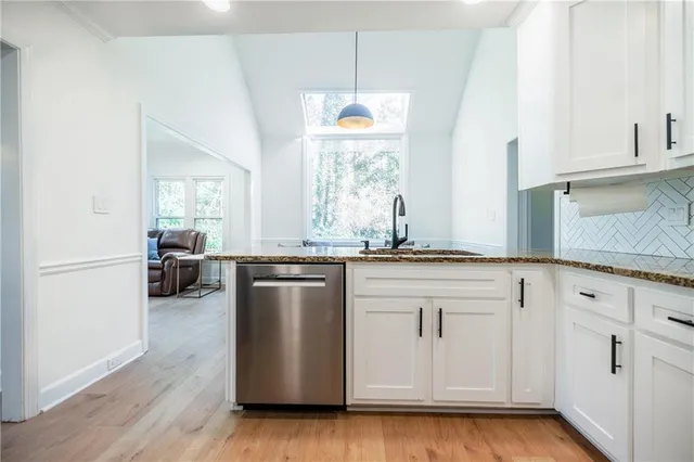 $950,000 | 1055 Downing Court Northeast, Marietta, GA 30068