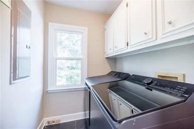 $950,000 | 1055 Downing Court Northeast, Marietta, GA 30068