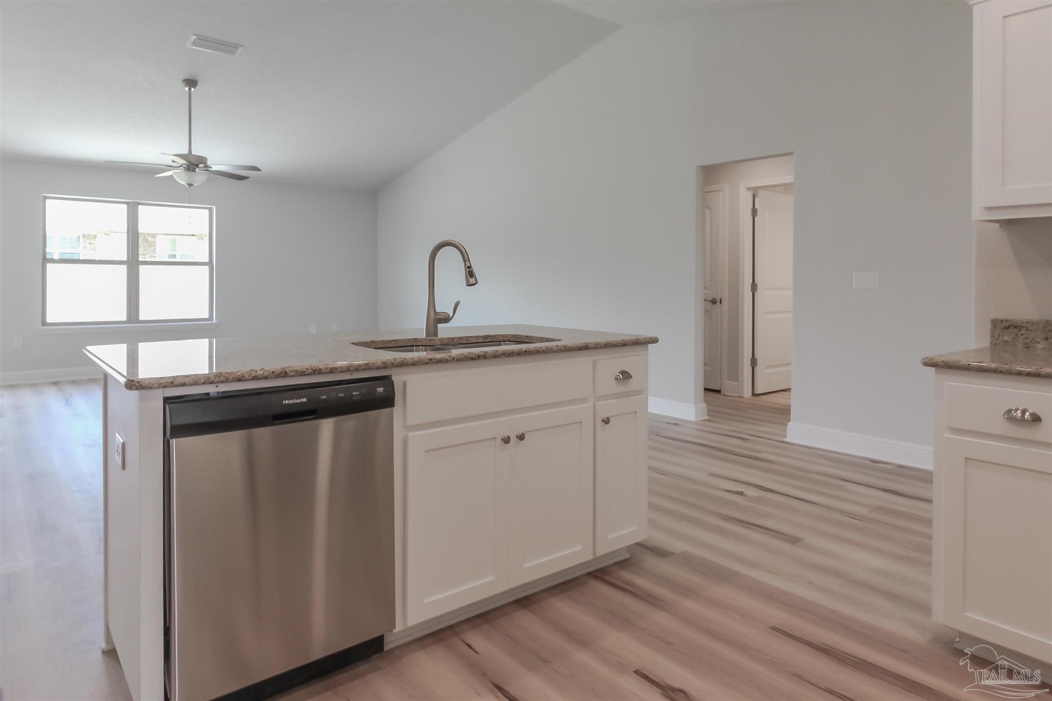 5460 South A Jones Road Milton, FL 32583 - Photo 9 of 18 Gallery Image 9