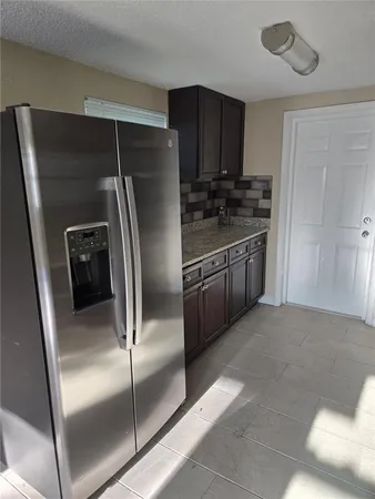 $1,295 | 1503 East Navajo Avenue, Unit B, Tampa, FL 33612