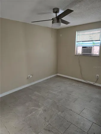 $1,295 | 1503 East Navajo Avenue, Unit B, Tampa, FL 33612