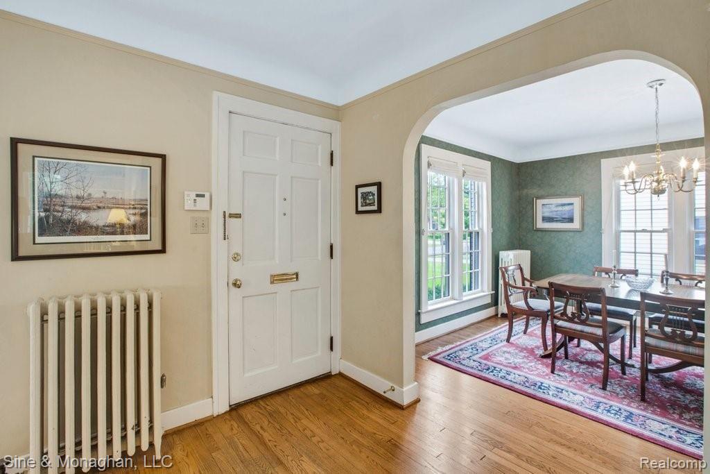 860 Rivard Boulevard Grosse Pointe, MI 48230 - Photo 4 of 44 015.jpg-SMALL