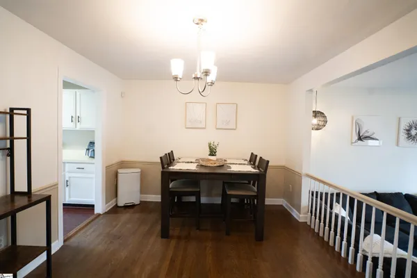 $179,900 | 126 Avant Street, Spartanburg, SC 29302