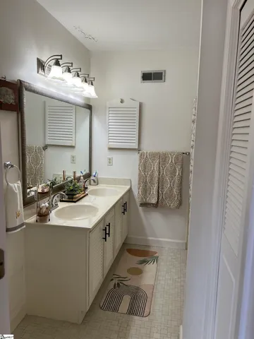 $204,000 | 126 Avant Street, Spartanburg, SC 29302