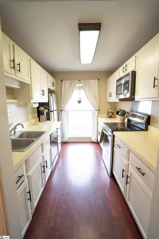 $204,000 | 126 Avant Street, Spartanburg, SC 29302