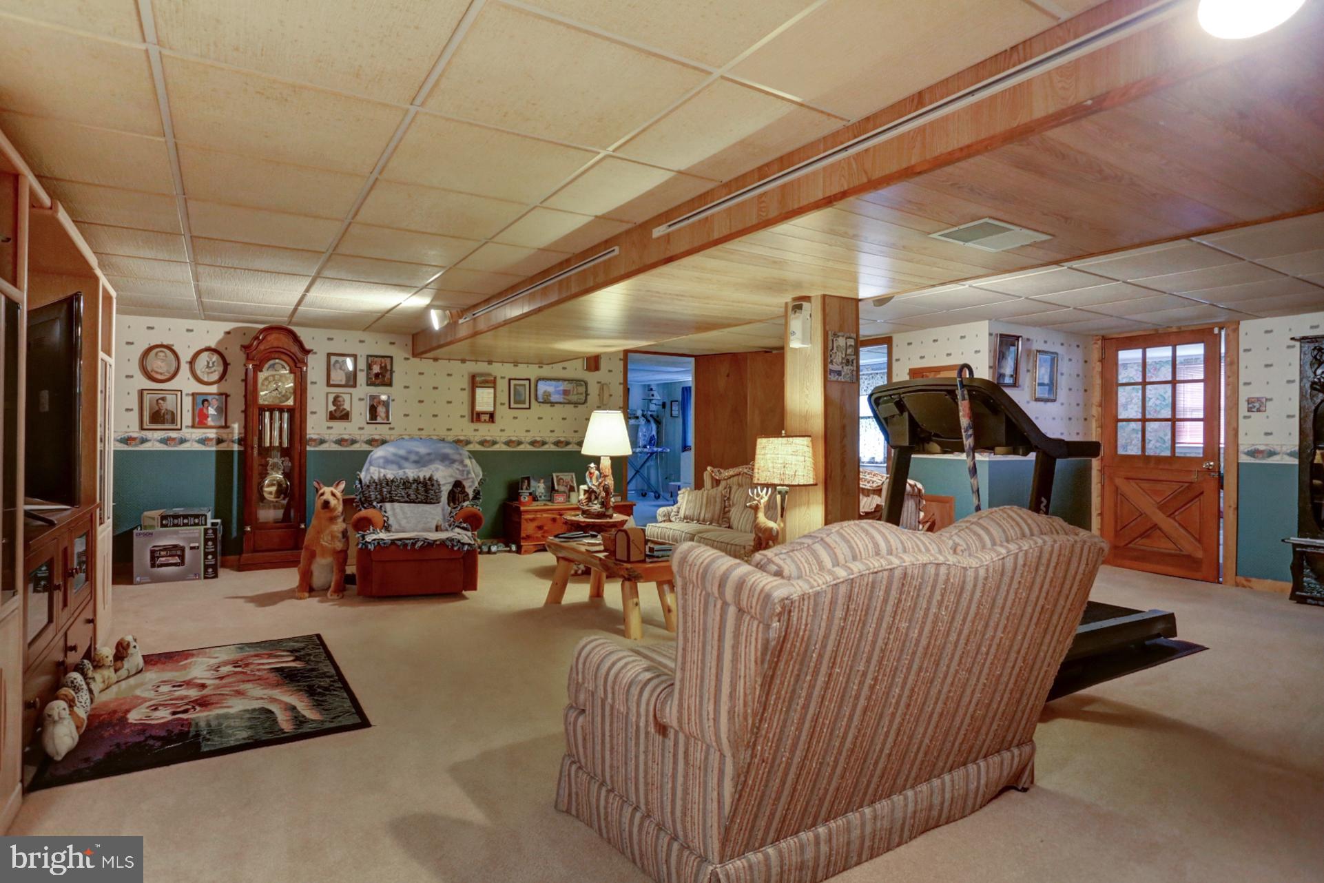 565 Sell Road Mohnton, PA 19540 - Photo 17 of 32
