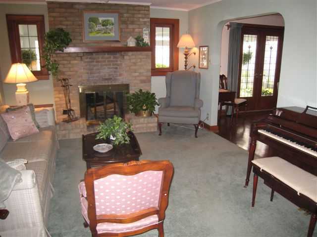 944 South Cassingham Road Bexley, OH 43209 - Photo 6 of 18