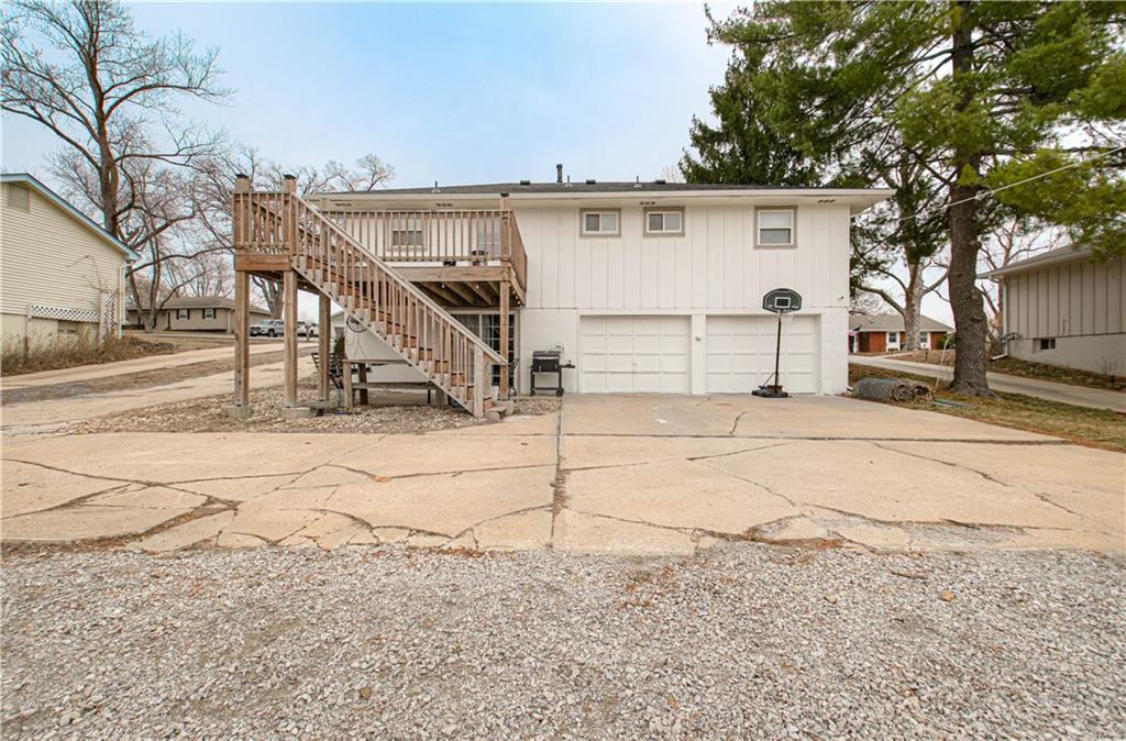 6902 Northwest Blair Road Parkville, MO 64152 - Photo 12 of 13